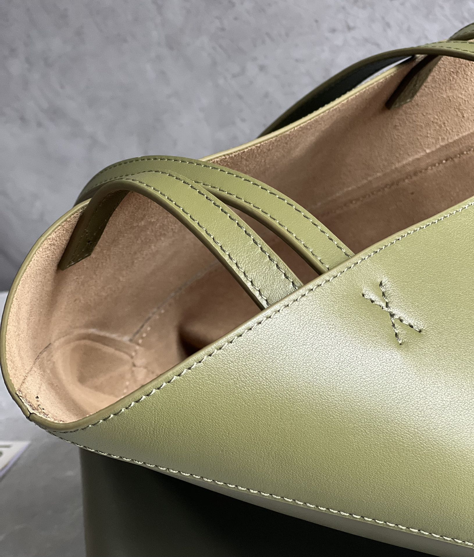 Loewe Medium Puzzle Fold Tote in Shiny Calfskin Light Green